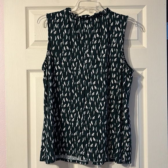 Ryan Wythe Dark Green Dressy Tank Top 2X - Picture 5 of 5